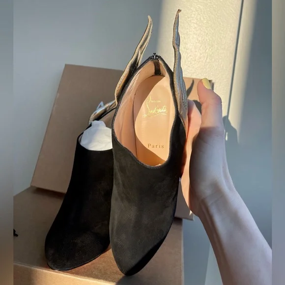 Christian Louboutin Mercura Suede Leather Boots with Wings, US Size 9 (CL 39.5) - Picture 14 of 16